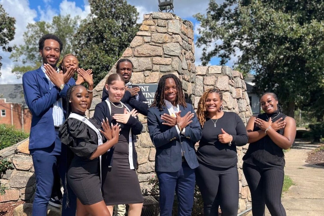                      Virginia’s Historic Black Church Donates Over $100K To Clear Student Debt For 11 Graduating Seniors                             
                     